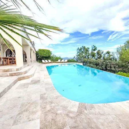 Odyssee By Interhome Villa Les Issambres